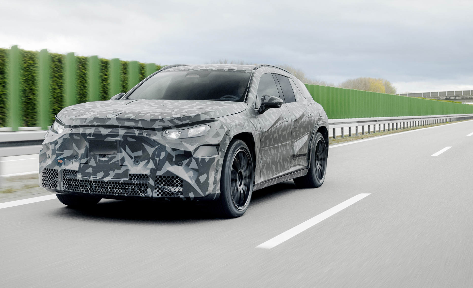 Mercedes-AMG’s electric full-size SUV starts testing Mercedes-AMG’s electric full-size SUV starts testing