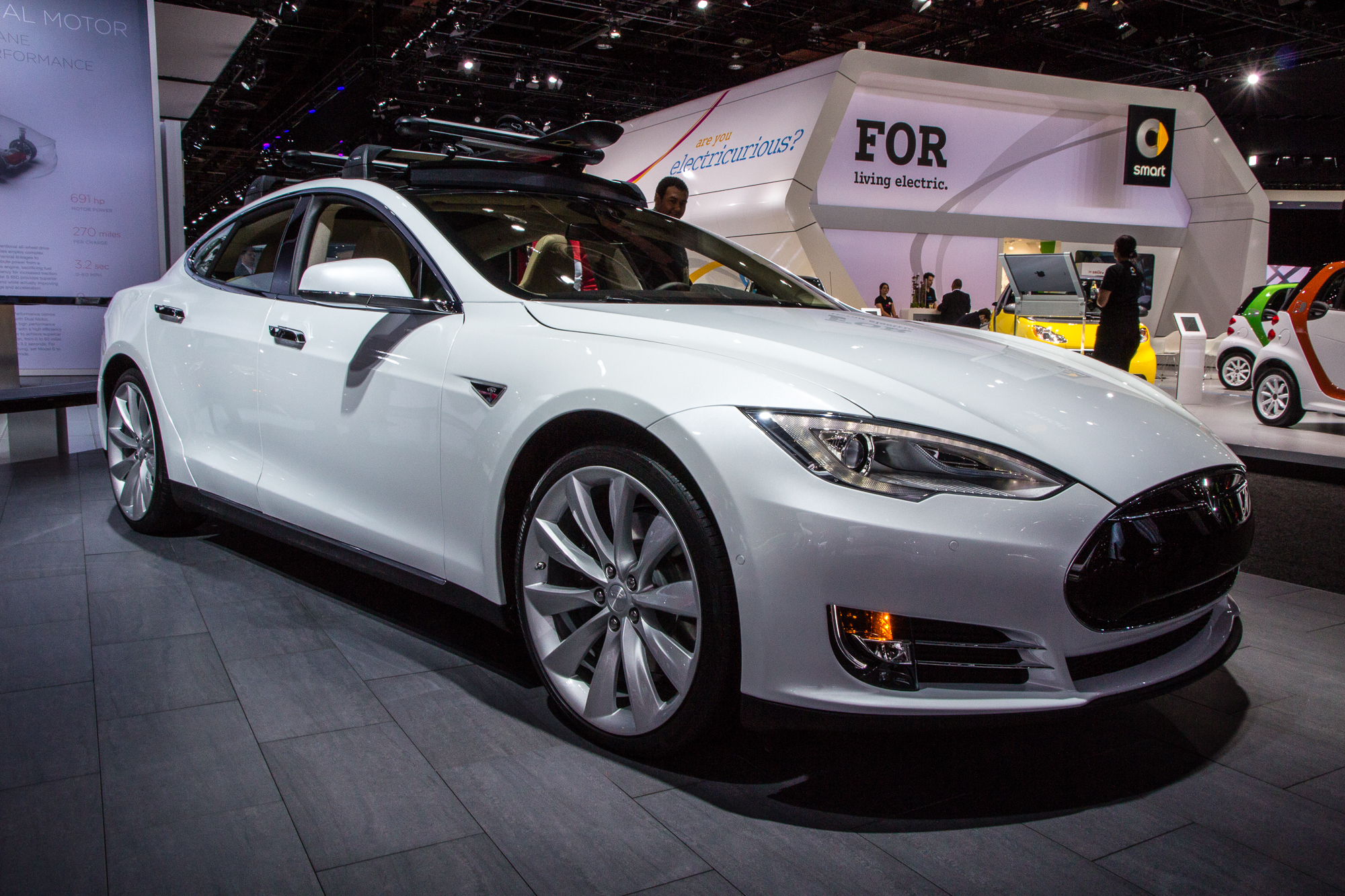 How To Drive A Tesla Model S Electric Car Free For 18 Months