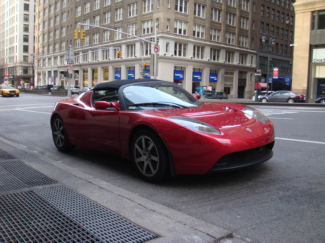 Tesla Building Next Gen Roadster Completely In House