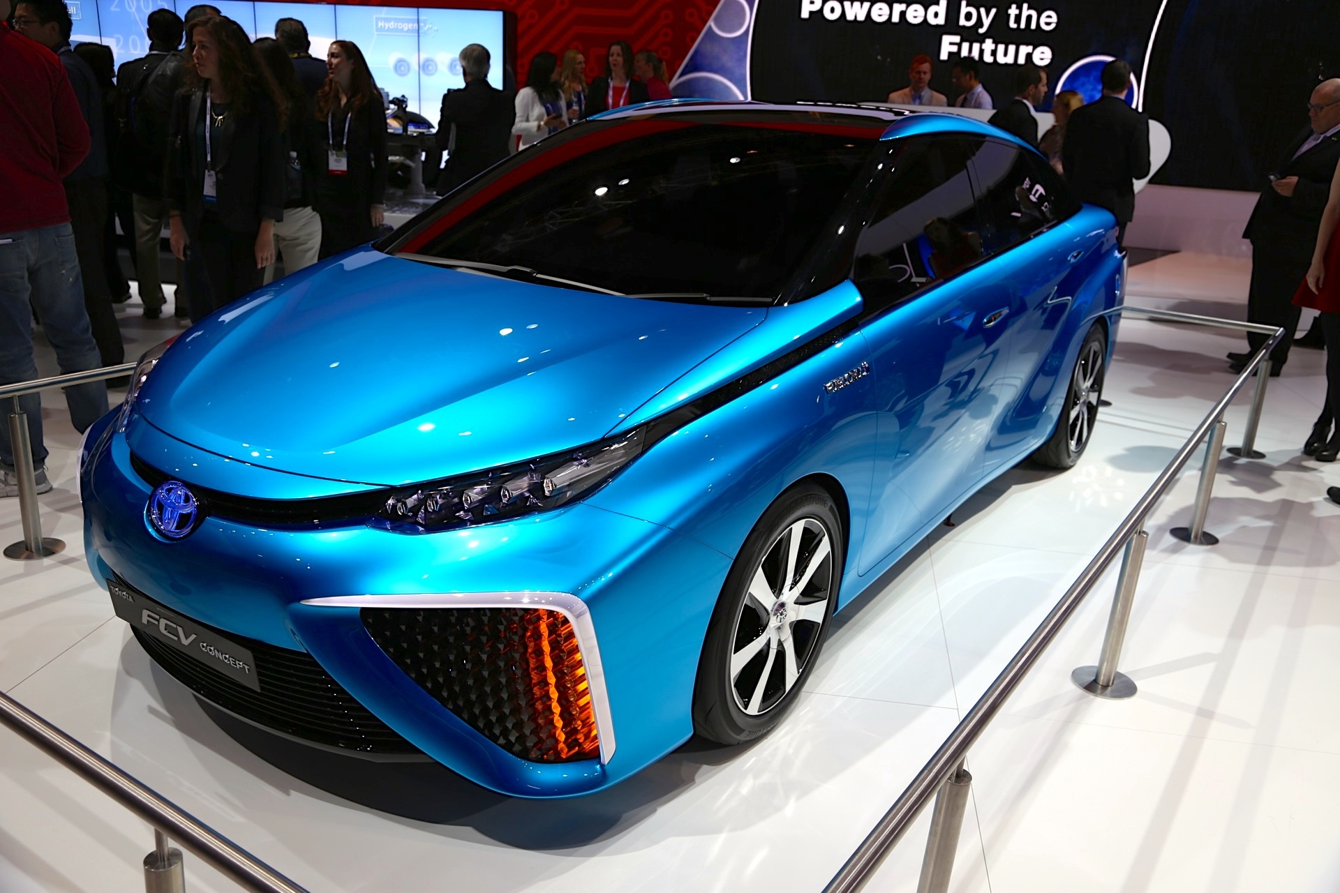 Decoding Toyota's ElectricCar Disdain A Role For Fuel Cells