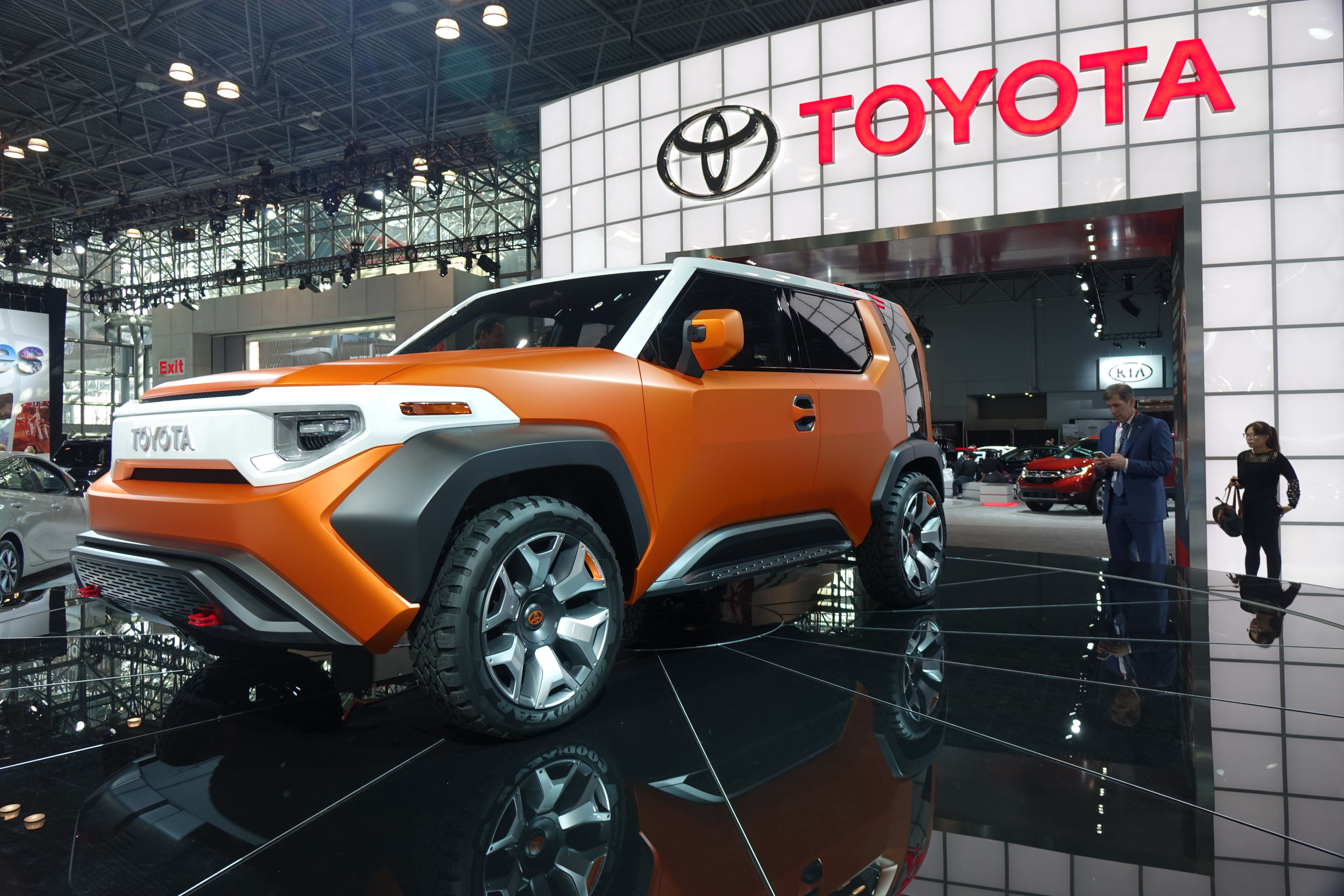 Toyota Ft 4x Concept Is An Fj Cruiser For The Urban Jungle
