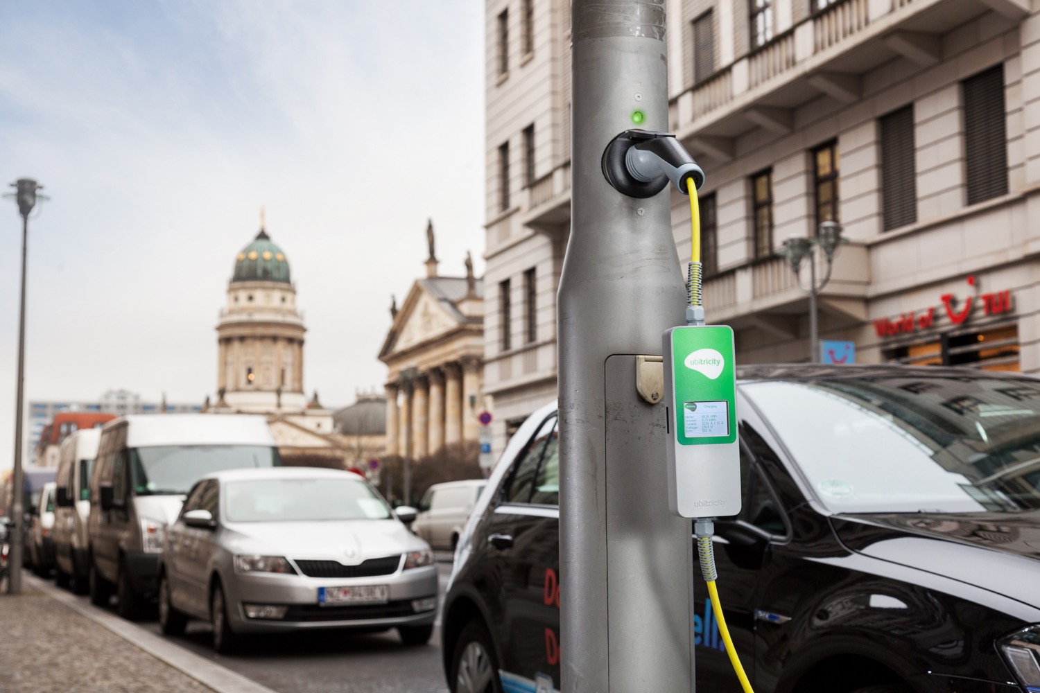 Ubitricity plans so as to add 1,050 extra EV cost factors at UK lampposts