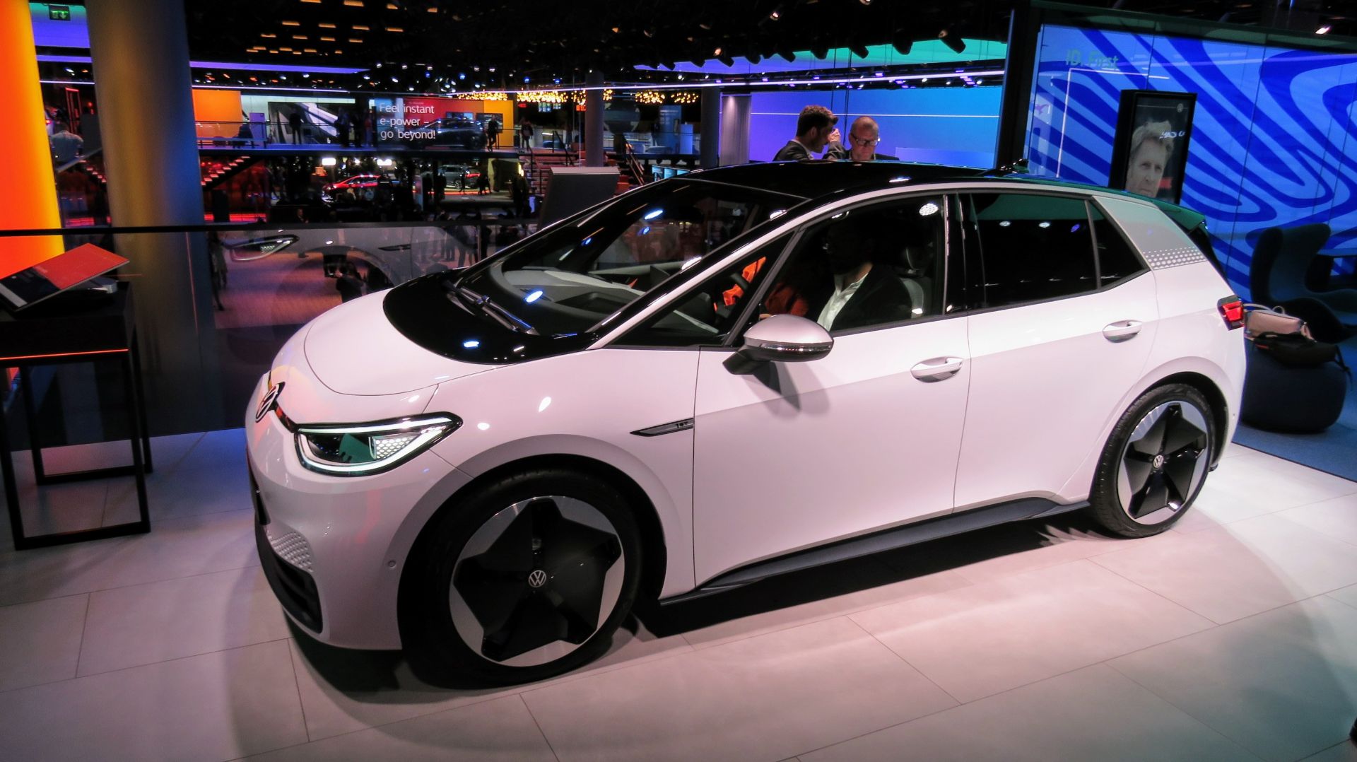 vw id 3 electric car bows at frankfurt heads for european deliveries next year