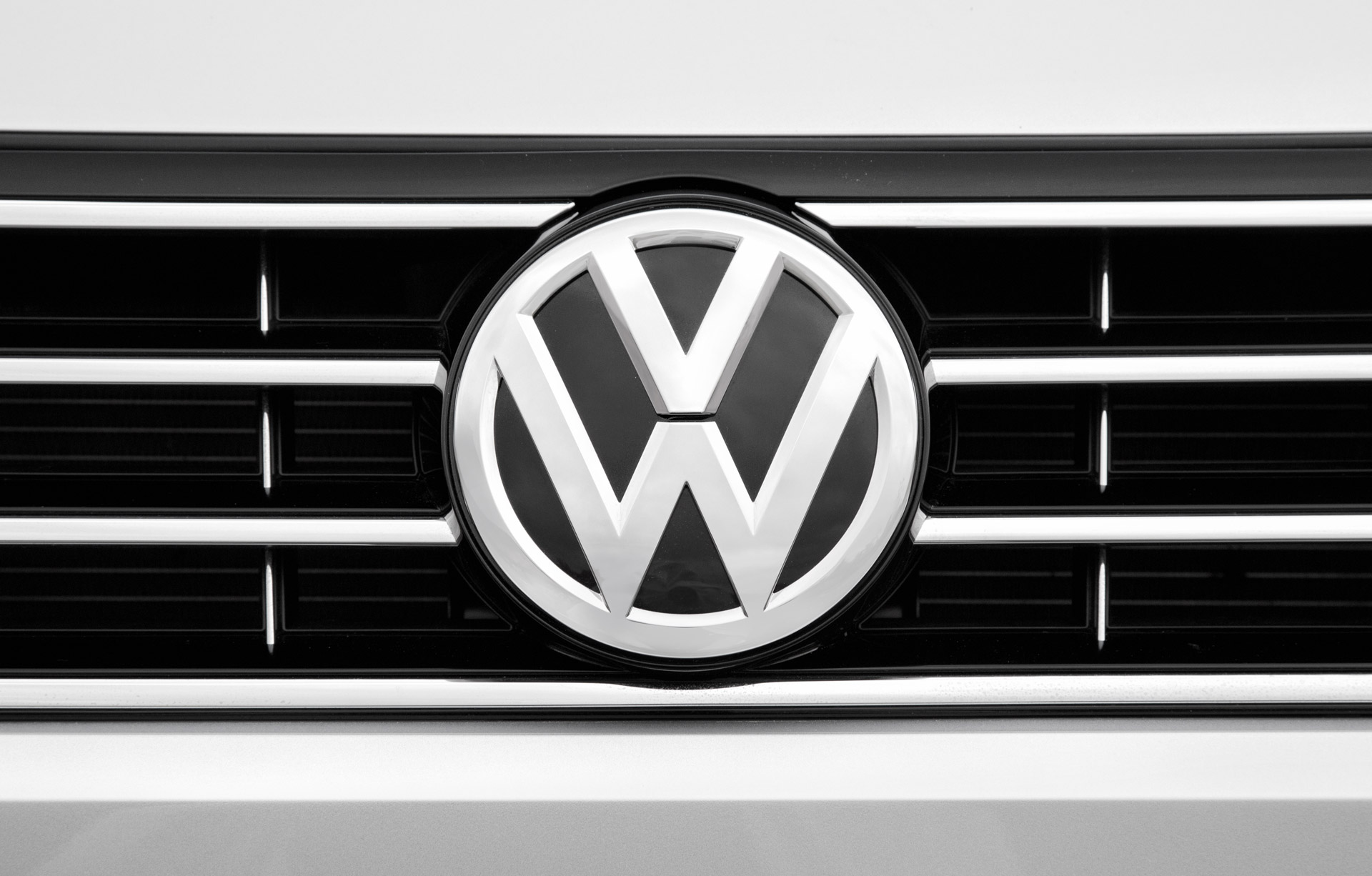 Audi Logo in Black & White Wallpaper - Brands HD Wallpapers 