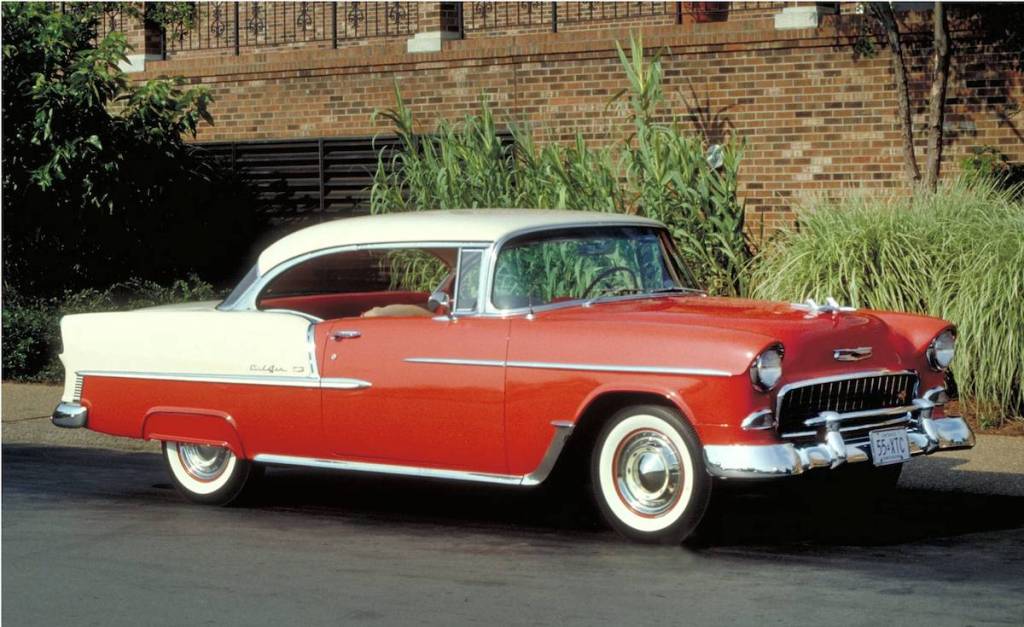 El totalmente nuevo Bel Air de 1955 redefinió maravillosamente a Chevrolet con grandes felicitaciones para Jim Wangers.