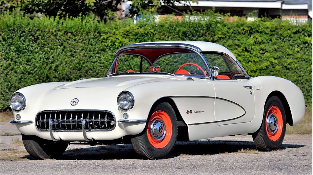 1957 Corvette is a Big Brake Airbox version