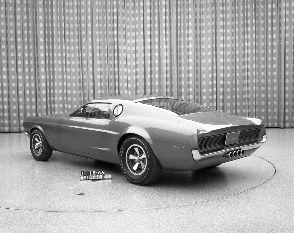The rear of the Mustang Mach I traded the twin 3-inch tail-pipes from the sketch for four smaller centrally mounted pipes. (Courtesy of Ford Motor Company)