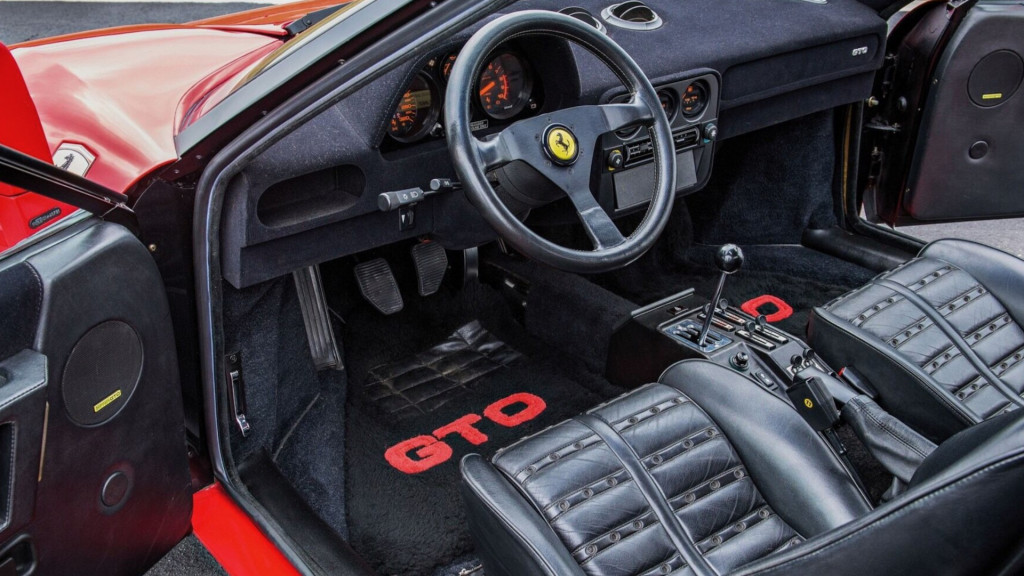 Ferrari 288 GTO, icono de los 80, a subasta