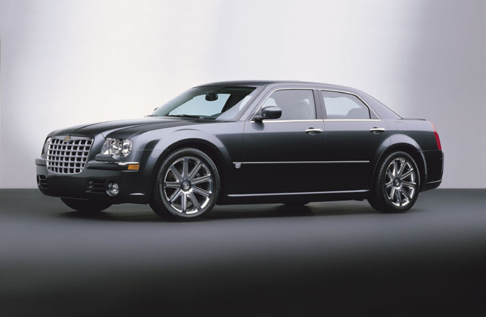 2003 NY Show: Chrysler 300C lead image