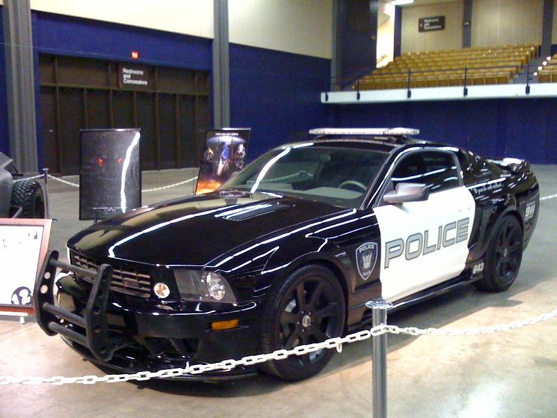 Transformer Auctioned: 2005 Saleen Mustang 'Barricade'