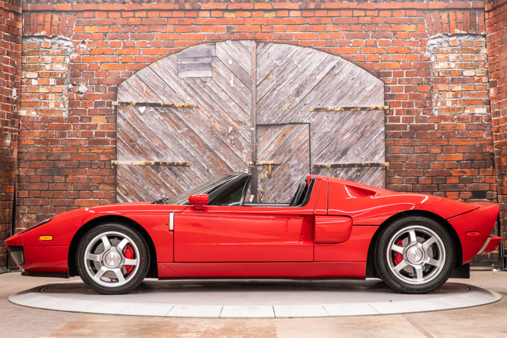 【中古】 Galo（1） 1-of-40 Ford GTX1 roadster conversion up for auction