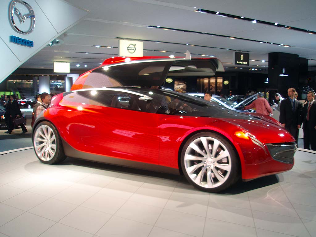 2007 Mazda Ryuga Concept lead image