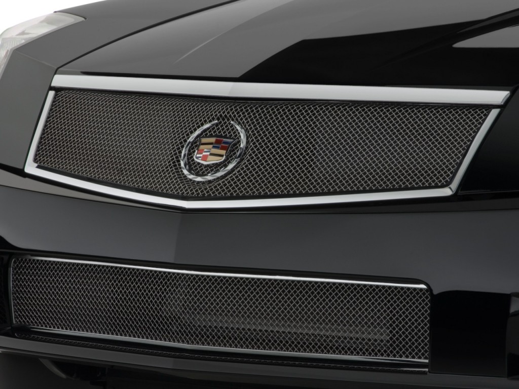 Image: 2008 Cadillac XLR-V 2-door Convertible Grille, size: 1024 x 768