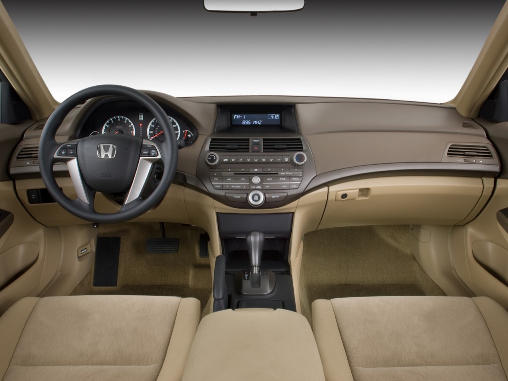 Image: 2008 Honda Accord Sedan 4-door I4 Auto LX Dashboard, size: 1024