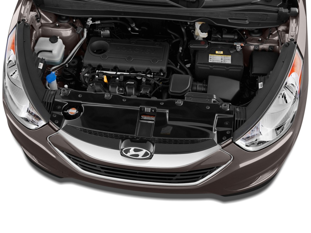 Image: 2010 Hyundai Tucson FWD 4-door I4 Auto Limited PZEV Engine, size