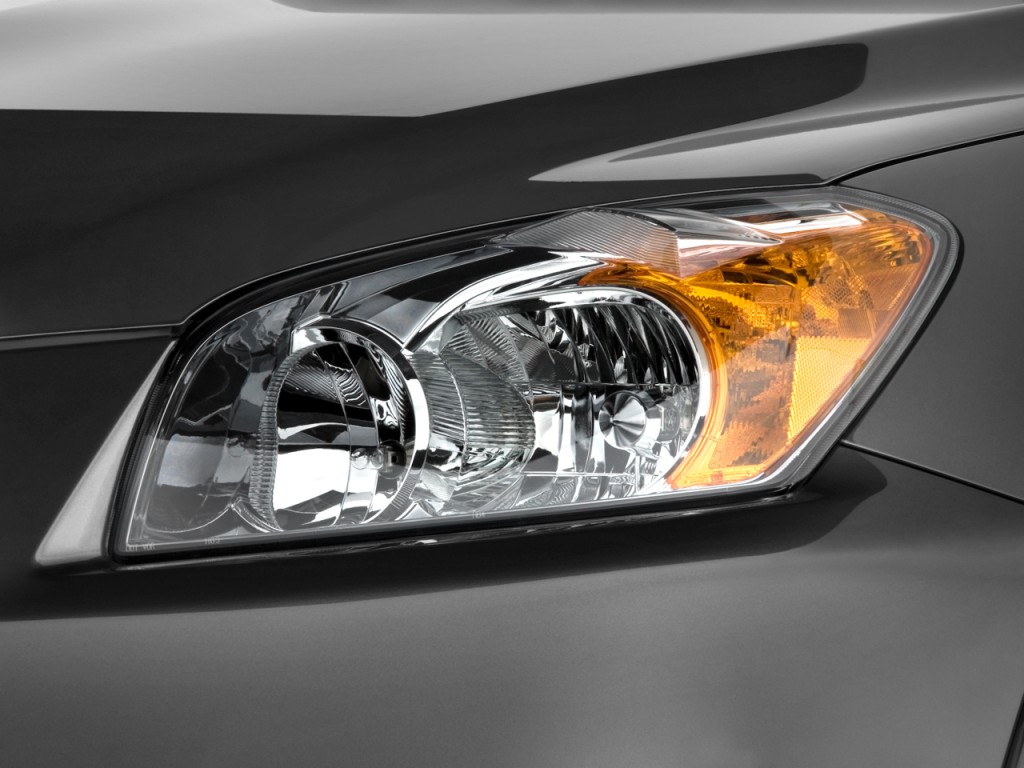 Image: 2010 Toyota RAV4 FWD 4-door V6 5-Spd AT Sport (Natl) Headlight ...