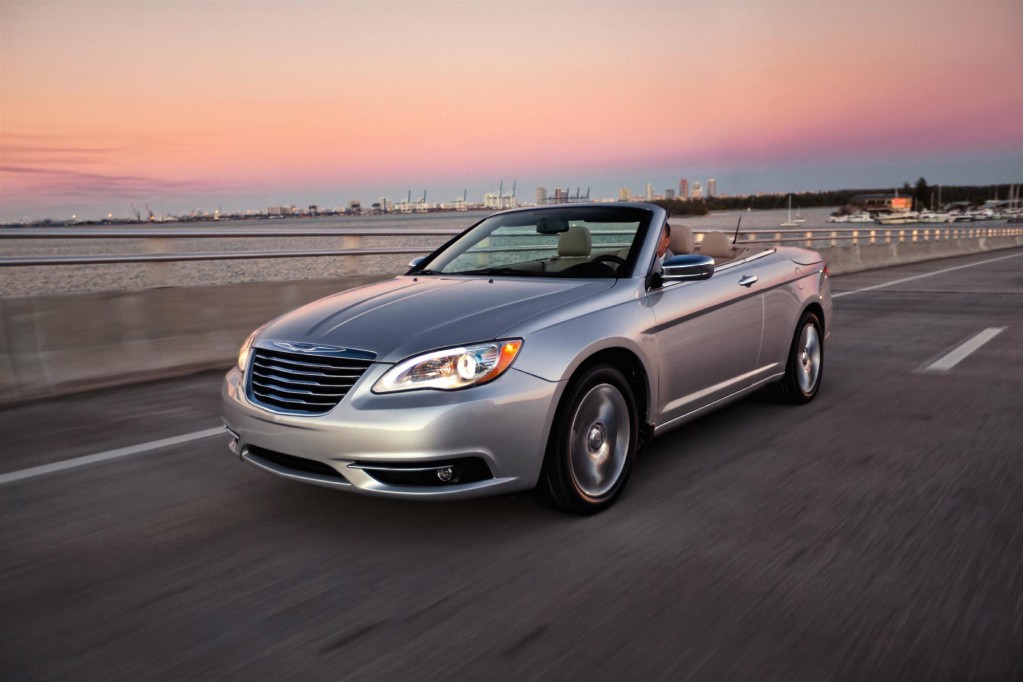 2011 Chrysler 200 Convertible