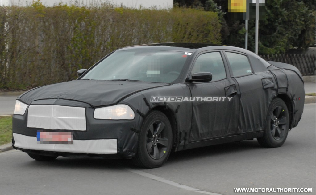 2022 dodge challenger spy shots