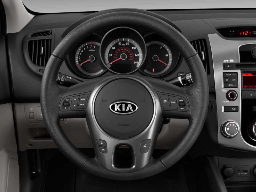Image: 2011 Kia Forte 4-door Sedan Auto EX Steering Wheel, size: 1024 x ...