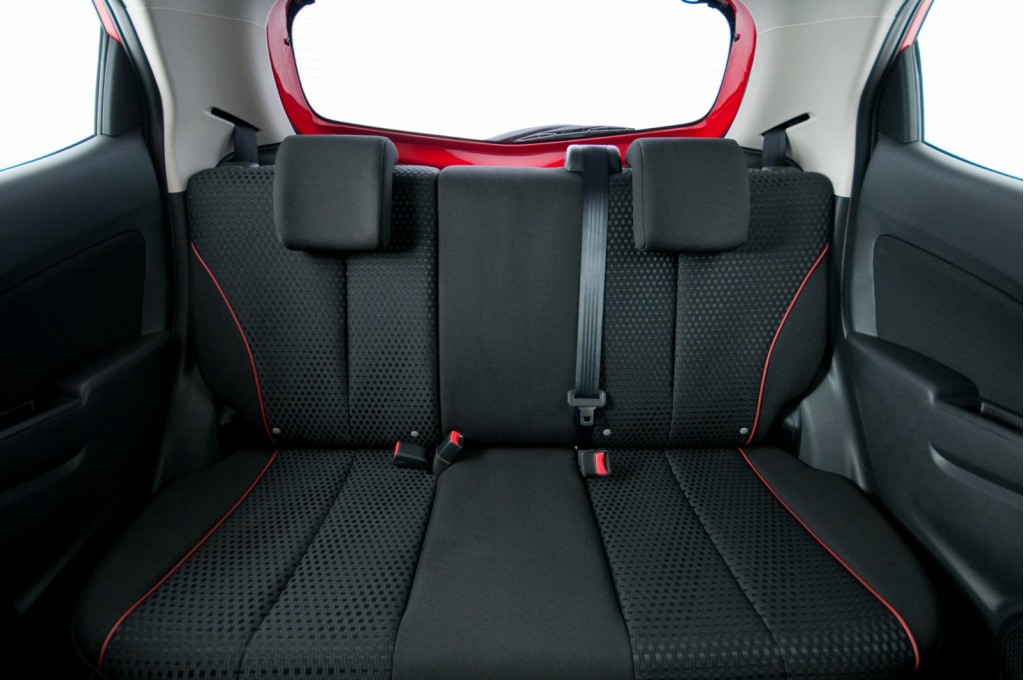 2011 Mazda2 interior