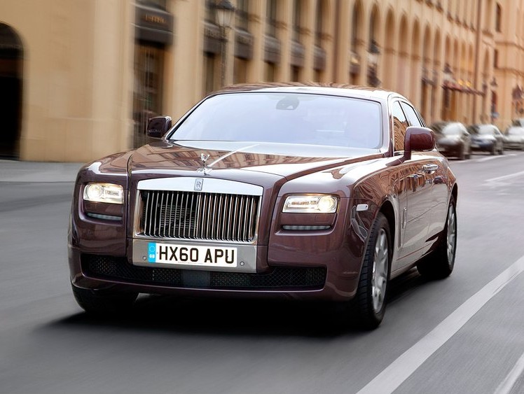 2011 Rolls Royce Phantom Start Up Exhaust and In Depth Tour  YouTube