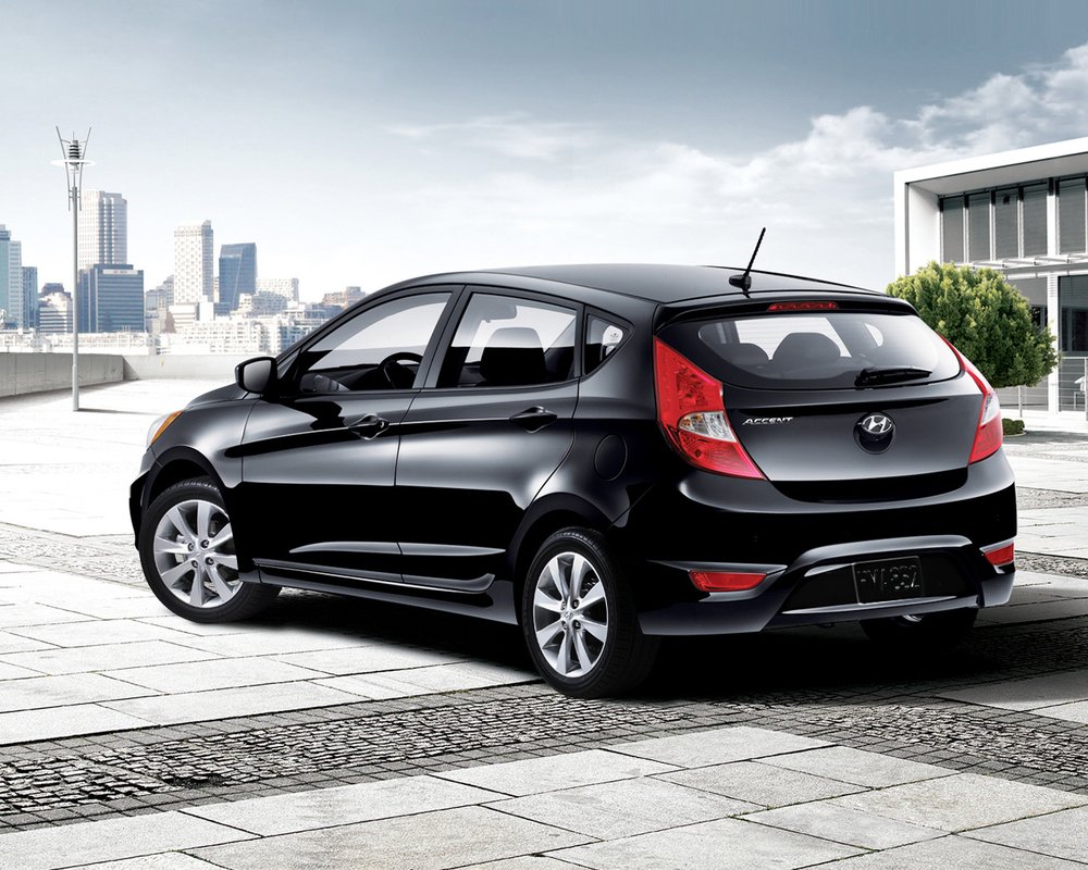 2012 Hyundai Accent SE: Quick Drive Report--Commuter Car Test