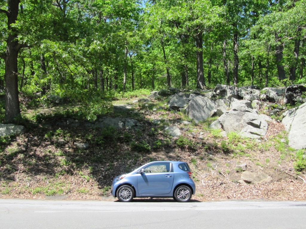 Best And Worst States To Drive, 2012 Scion iQ, Recalls: Today's Car News lead image