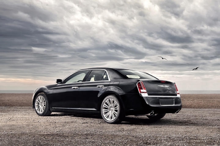 2013 Chrysler 300 Review Ratings Specs Prices And Photos