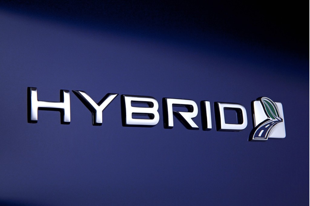 Ford Is Developing A New Line Of Hybrids To Take On The Toyota Prius lead image