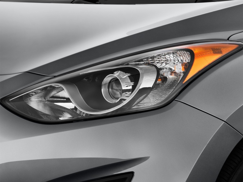 Image: 2013 Hyundai Elantra GT 5dr HB Auto Headlight, size: 1024 x 768 ...