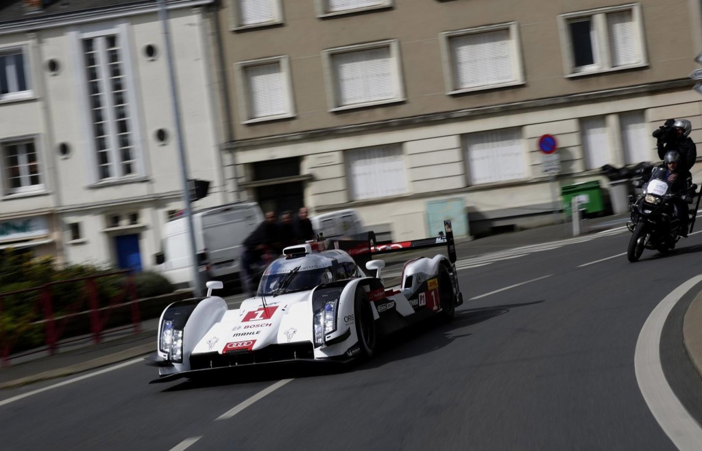 2014-audi-r18-e-tron-