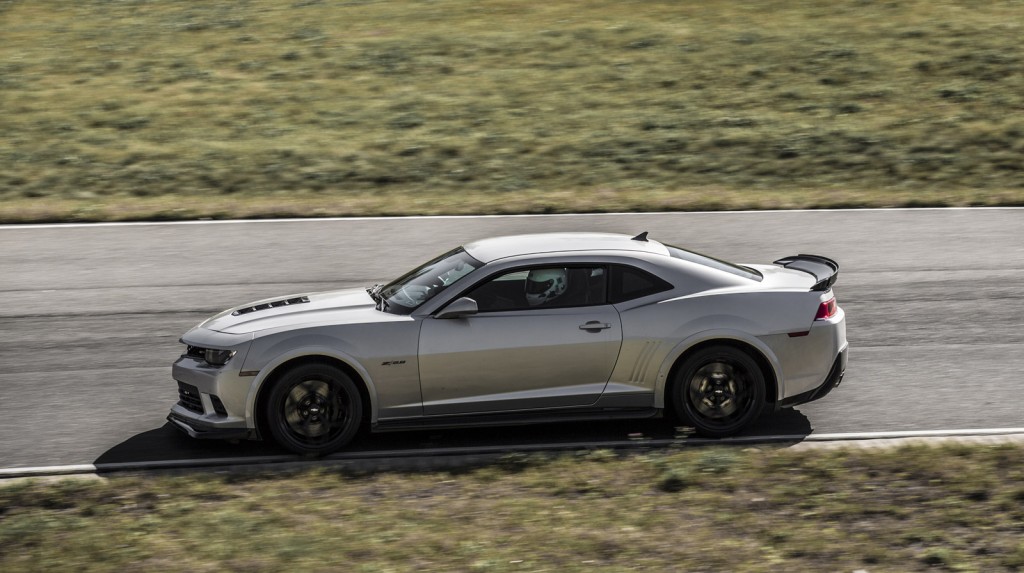 2014-chevrolet-camaro-z-