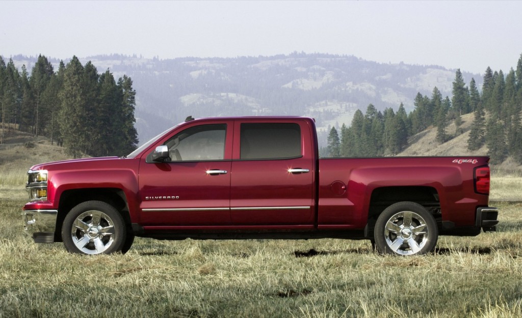 2014 GMC Sierra, Chevy Silverado: Prices From About $25,000, 23-MPG EPA