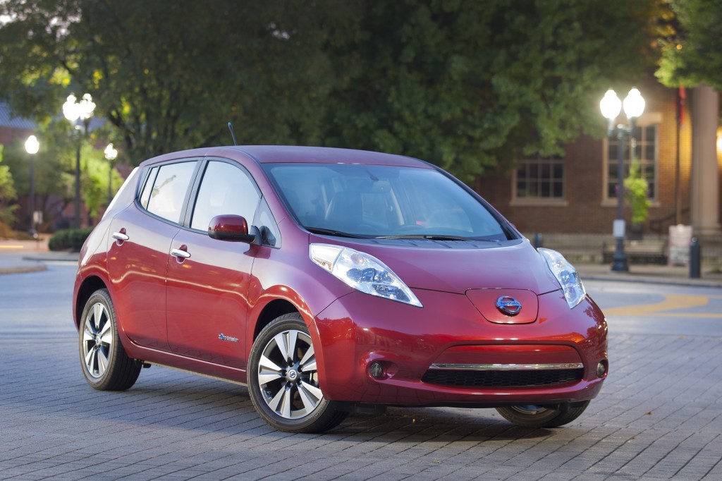 Chevy Volt, Nissan Leaf Ready Second Acts: Video