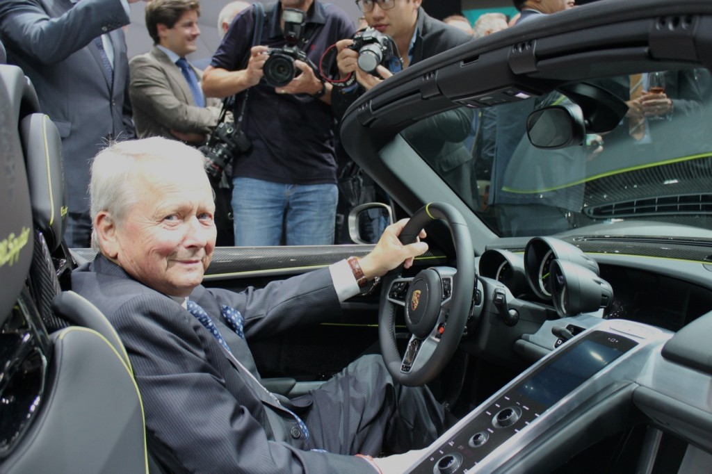 Porsche 918 Spyder: Founder's Grandson Takes The Wheel