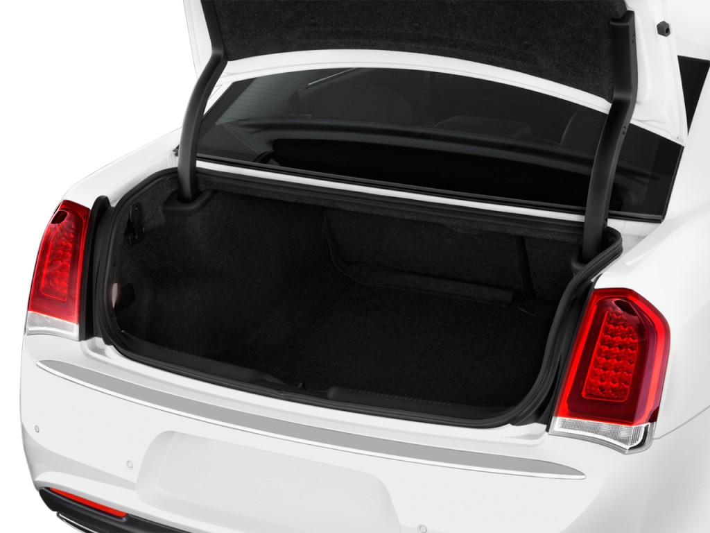 Image: 2015 Chrysler 300 4-door Sedan 300C RWD Trunk, size: 1024 x 768