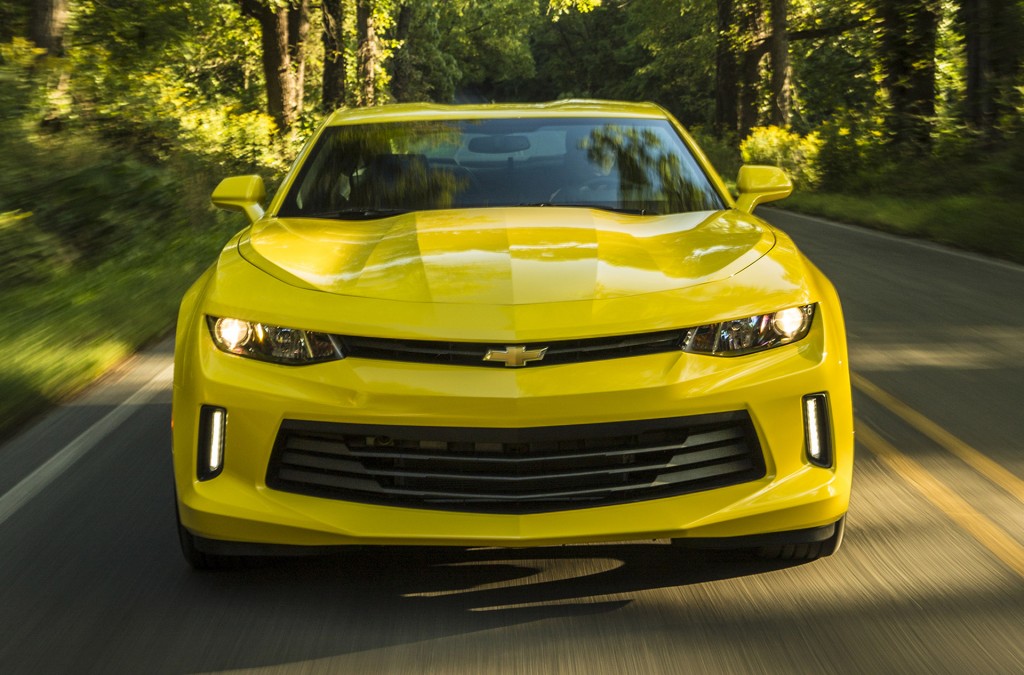 Chevrolet camaro vi 2016