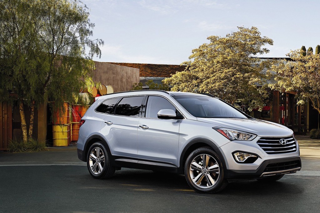 Hyundai recalls 600,000 U.S. vehicles: Genesis, Sonata, Santa Fe, Santa Fe Sport lead image