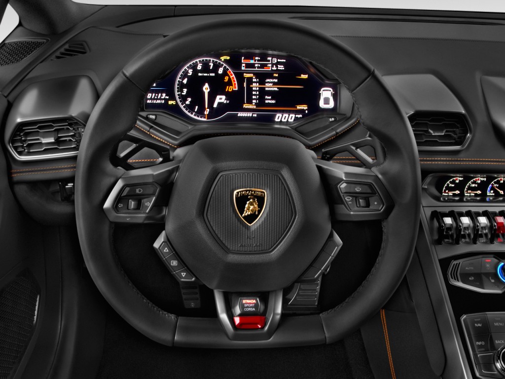 Image: 2016 Lamborghini Huracan 2-door Coupe LP 610-4 AWD Steering