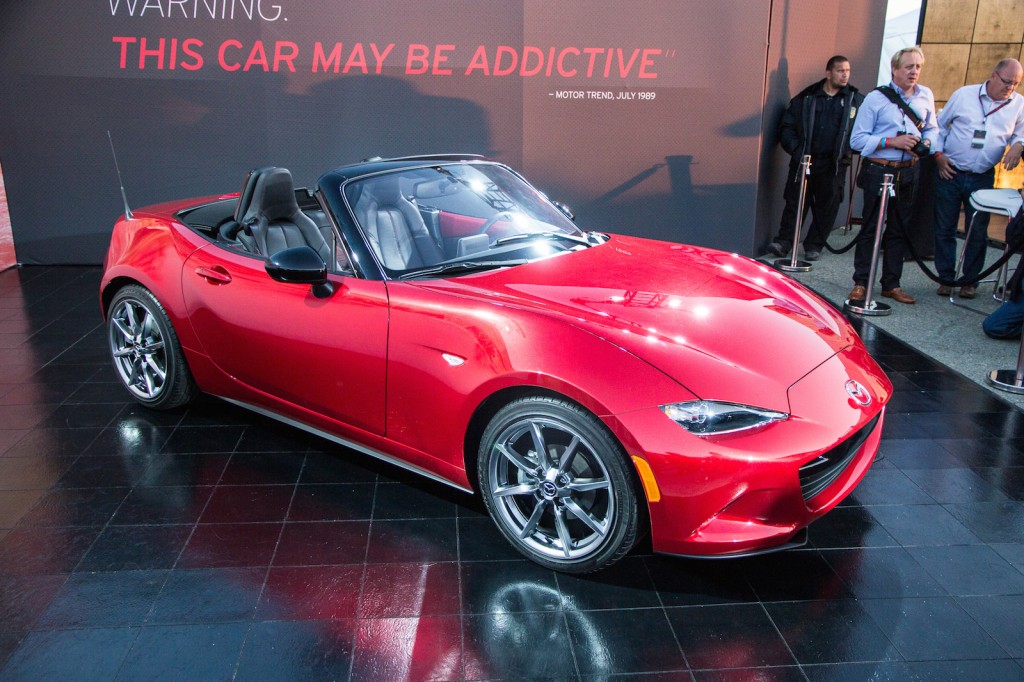  Mazda anuncia el peso en vacío del MX-5 2016