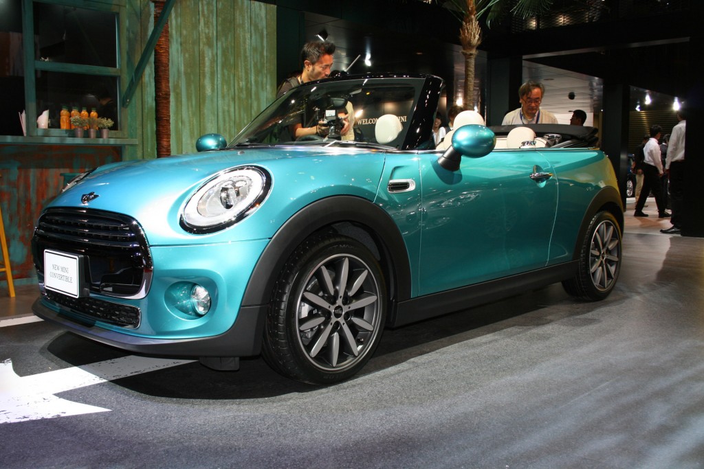 Mini declares open season: 2016 Mini Convertible revealed