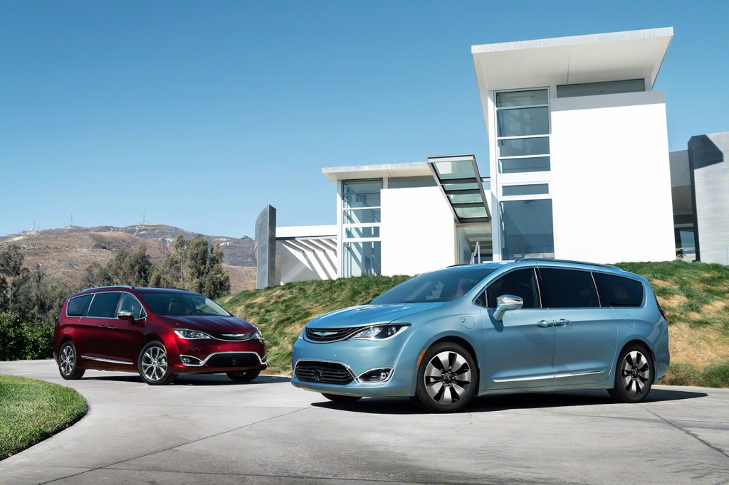 Rumor: 2017 Chrysler Pacifica to feature Google's autonomous tech, details may come today