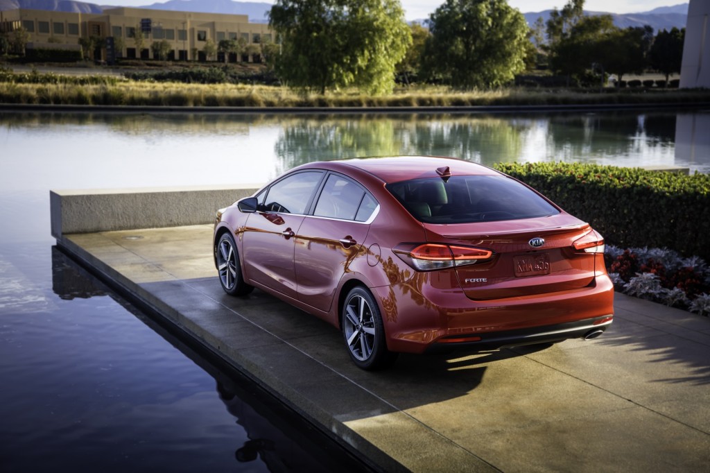 Hyundai Elantra vs. Kia Forte: Compare Cars