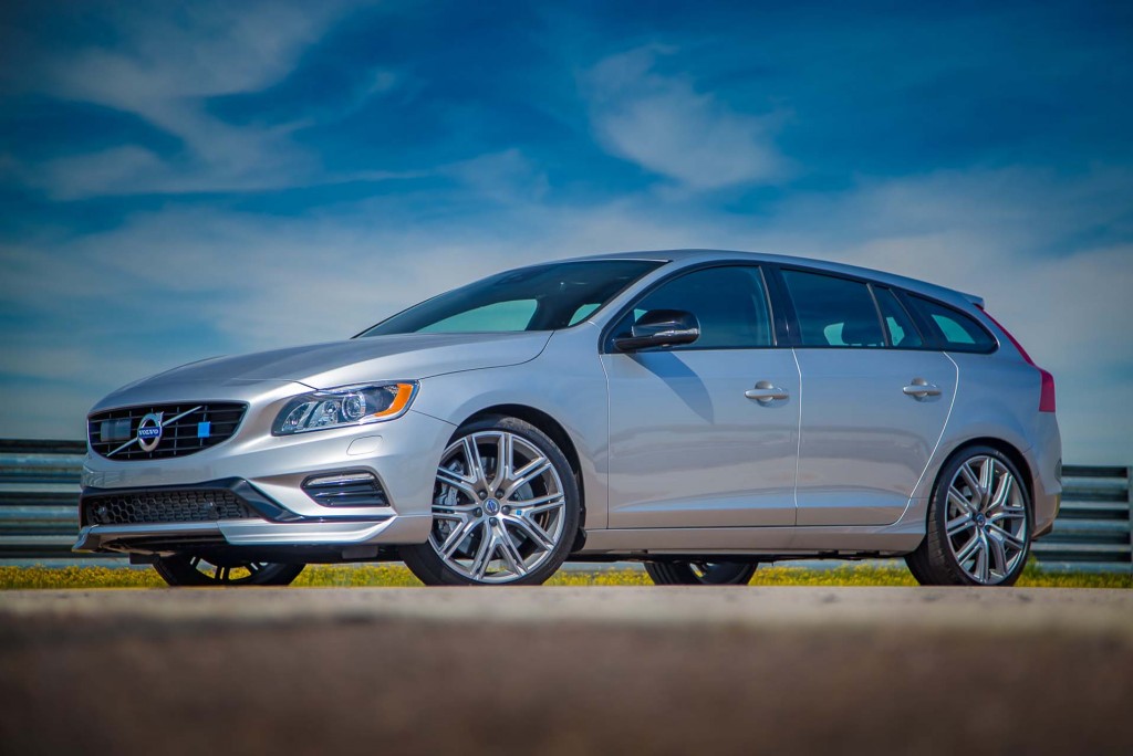 2011-2017 Volvo S60 and V60 recalled for doors that can open unintentionally lead image