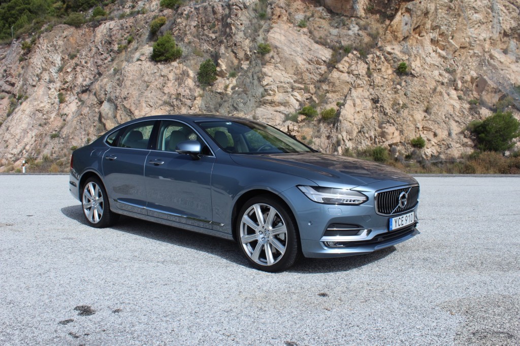 2017 volvo s90_100555968_l