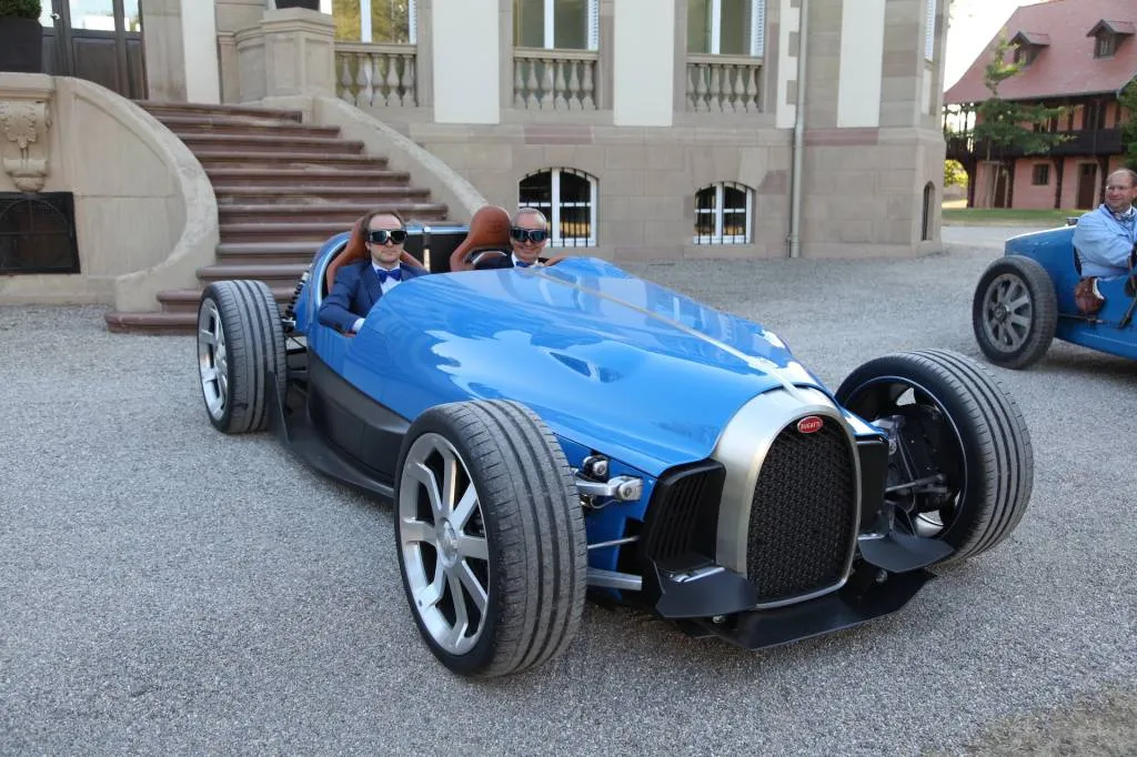 2018 bugatti type 35 homage with designer walter da silva at the wheel 100943857 l - Auto Recent