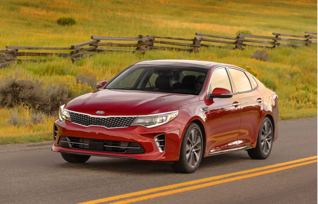 Kia Optima review, Faraday Future troubles, Aston Martin Valkyrie: What’s New @ The Car Connection  lead image