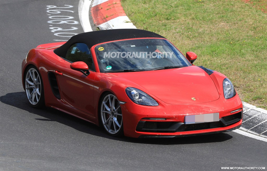【SPARK】Porsche 718 Boxster GTS 2018 2018 Porsche 718 Boxster GTS spy shots