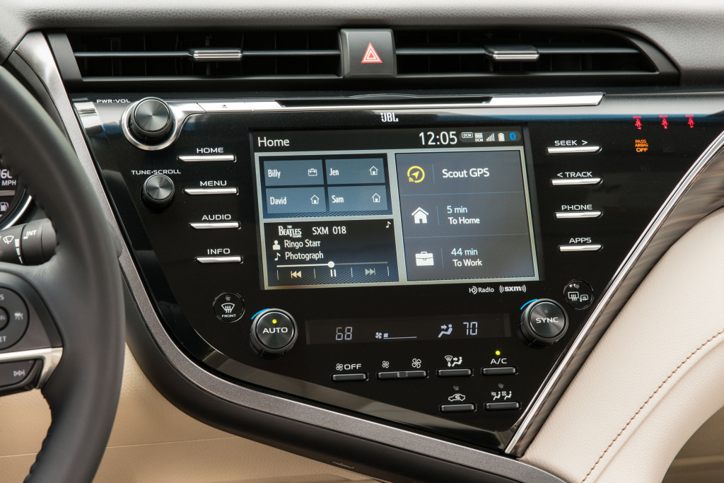 Toyota drops Pandora music streaming from Entune infotainment system lead image