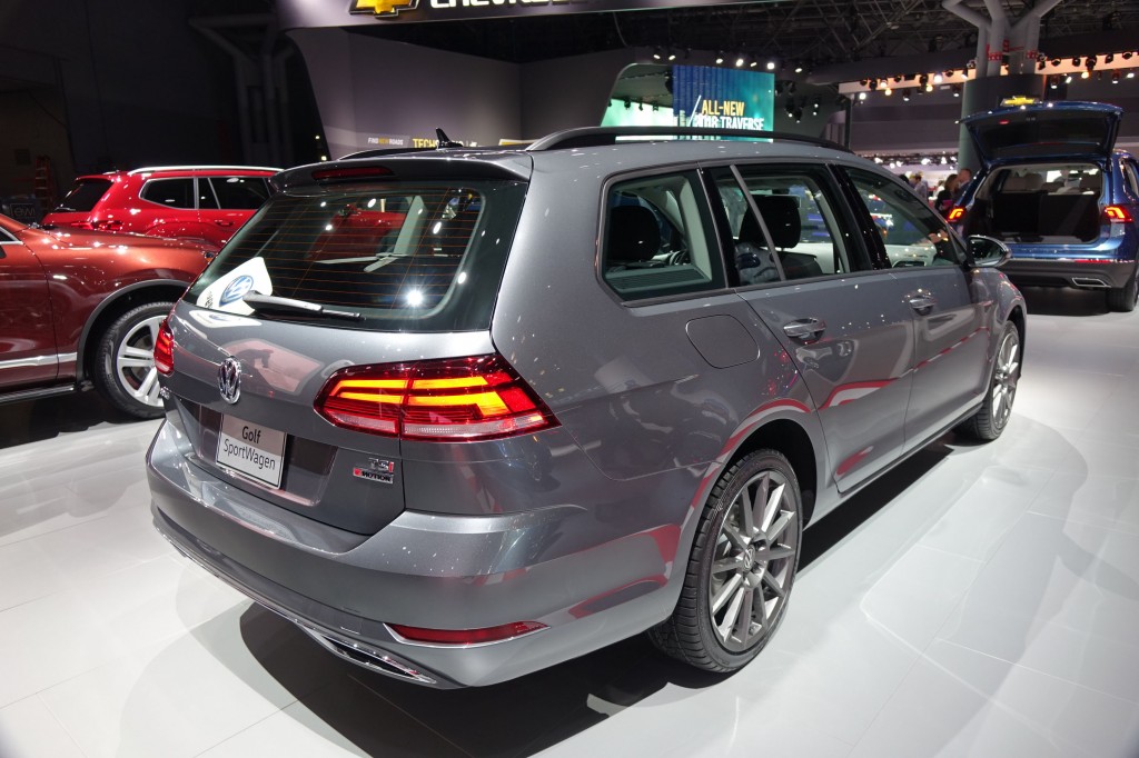 2018 volkswagen golf sportwagen 2017 new york auto show_100599665_l